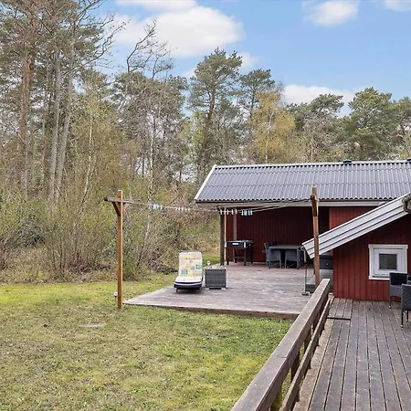 2720-nexo-strandmolleskoven-15 * Vester Somarken